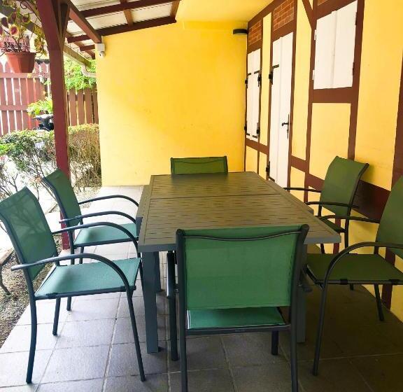 Apartament 1 Sypialnia Parter, Eclipse Belle Etoile Appart Hôtel