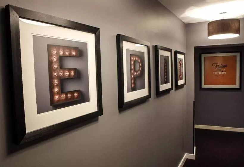 1ベッドルームペントハウスアパート, Seel Street Apartments By Epic