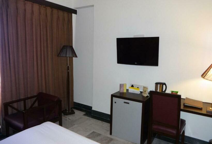 اتاق پرمیوم, Capitol Residency