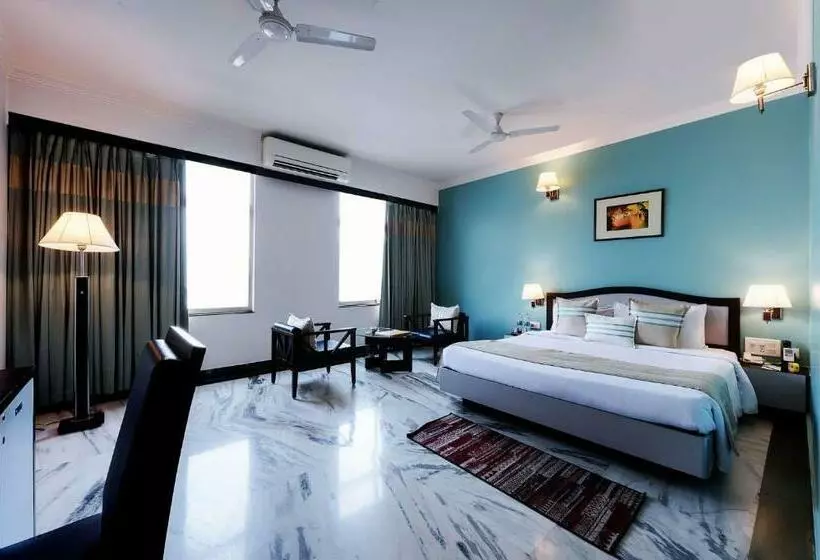 Superior Kamer met Kingsize Bed, Capitol Residency