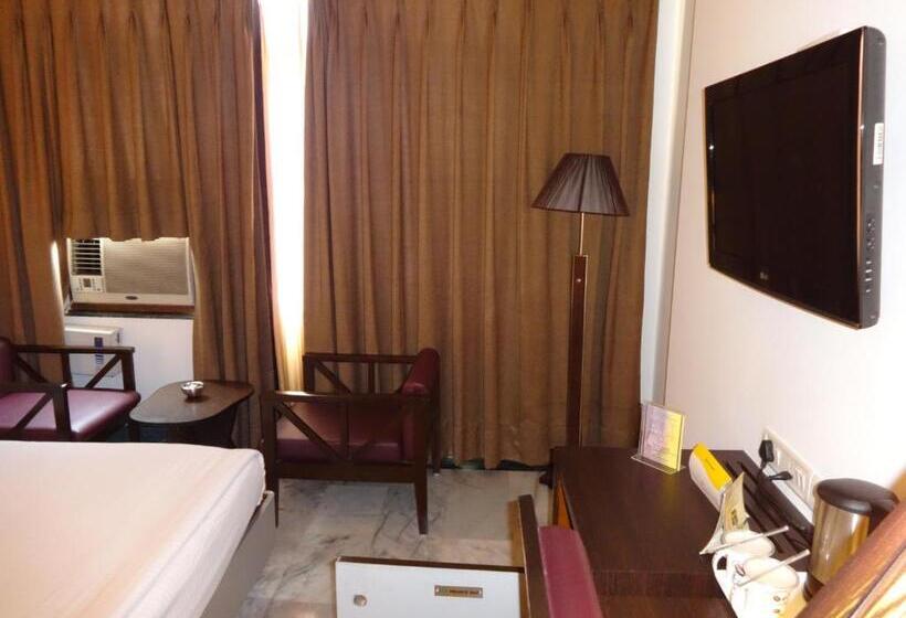 اتاق پرمیوم, Capitol Residency