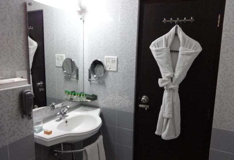 اتاق پرمیوم, Capitol Residency