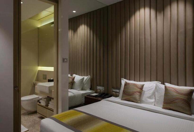 Люкс, Eastin Residences Vadodara