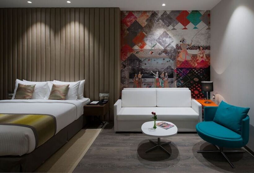 Студио Стандарт Кровать Кинг, Eastin Residences Vadodara