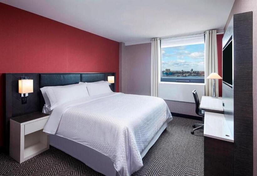 带大床的标准间, Four Points By Sheraton Manhattan Midtown West