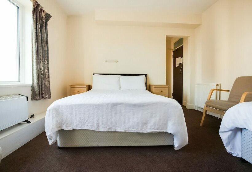 חדר סטנדרט לארבעה, Grosvenor House