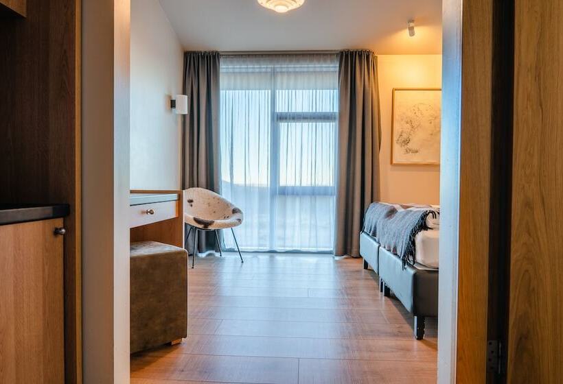 اتاق استاندارد, Husafell