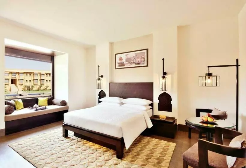 キングサイズベッドのスタンダードルーム, Jaisalmer Marriott Resort & Spa