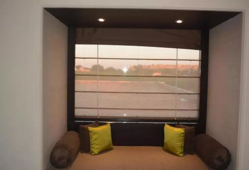 デラックスルーム, Jaisalmer Marriott Resort & Spa