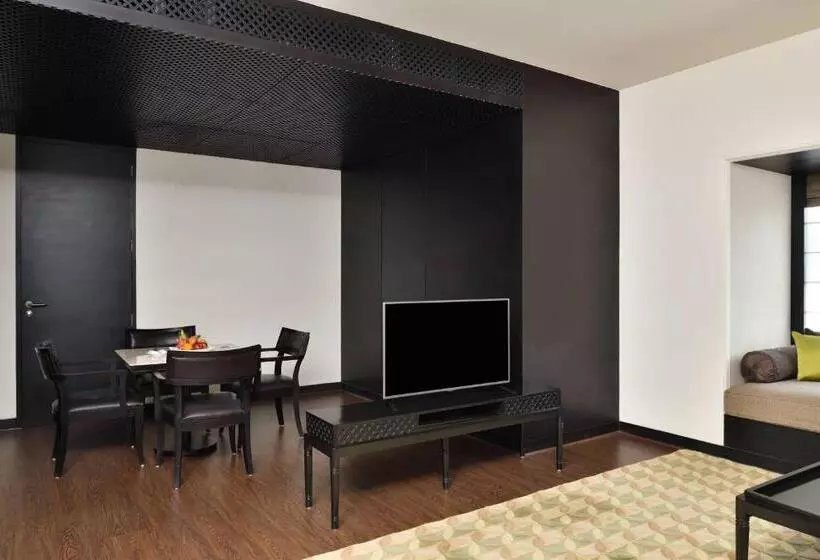 スイート, Jaisalmer Marriott Resort & Spa