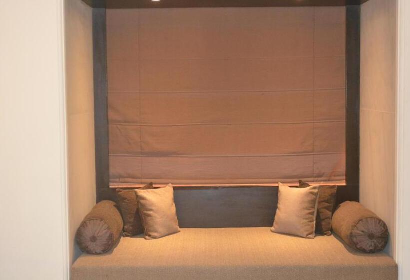 اتاق رویال, Jaisalmer Marriott Resort & Spa