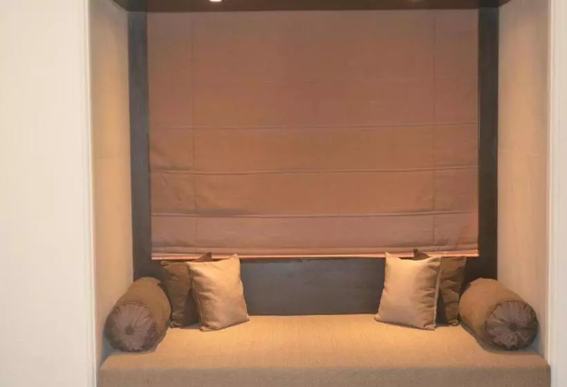 ロイヤルルーム, Jaisalmer Marriott Resort & Spa