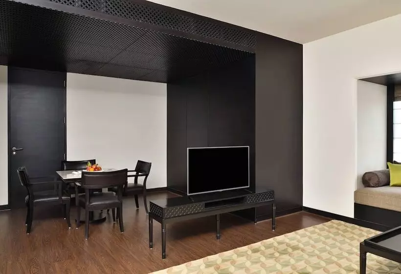 スイート, Jaisalmer Marriott Resort & Spa
