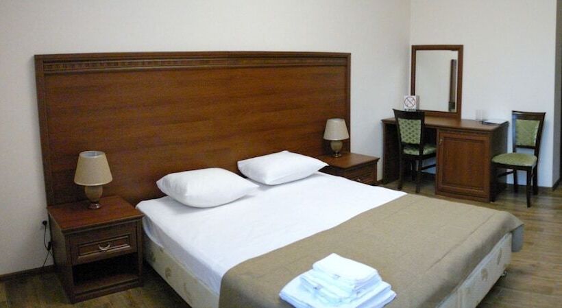 اتاق راحتی یک تخته, Kruiz