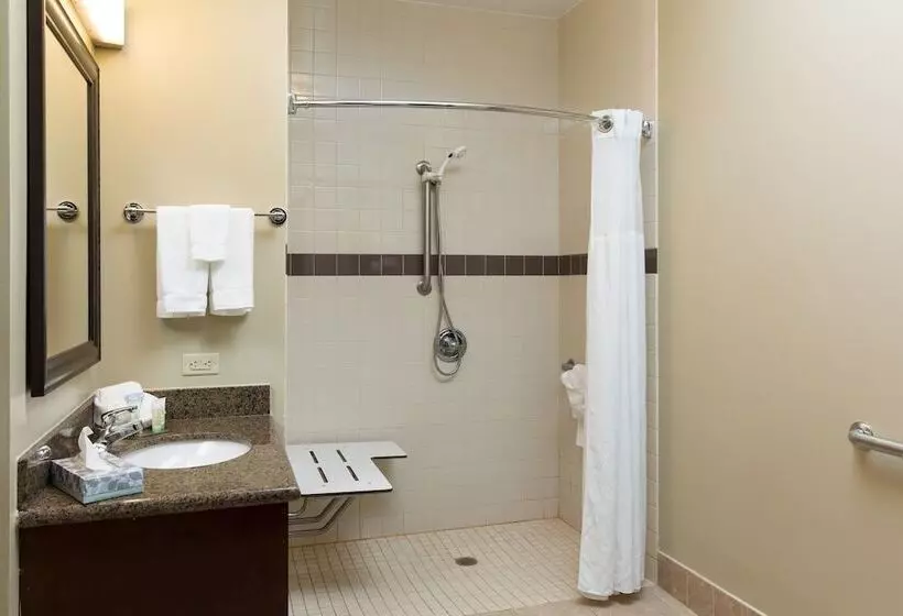 身障者適用スイートルーム, Staybridge Suites   Columbus Polaris, An Ihg