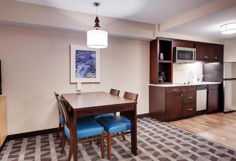 スタンダードスタジオ, Towneplace Suites By Marriott Austin Parmer/tech Ridge