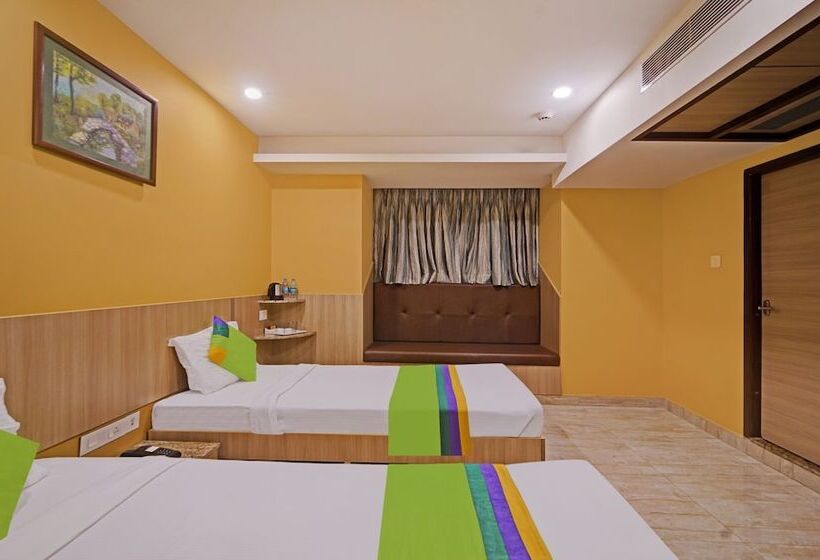 Номер Deluxe, Treebo Fourth Avenue