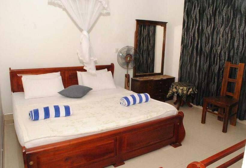 Standard Room, Kandy Shady Trees Villa