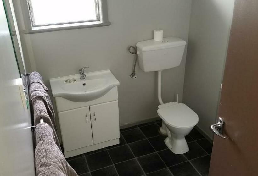 Семейный Номер Deluxe, Mahoe Motel