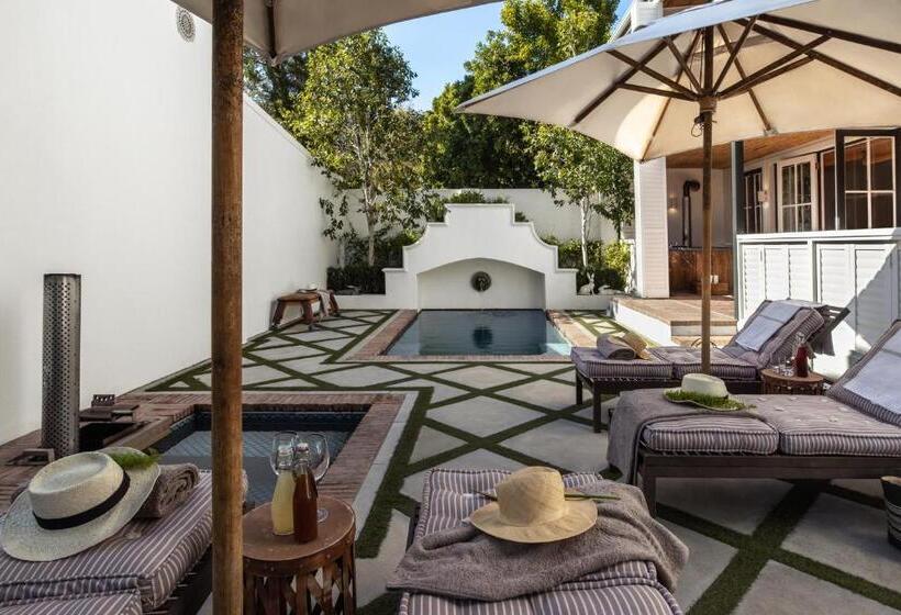 استودیو استاندارد با بالکن, Akademie Street Boutique