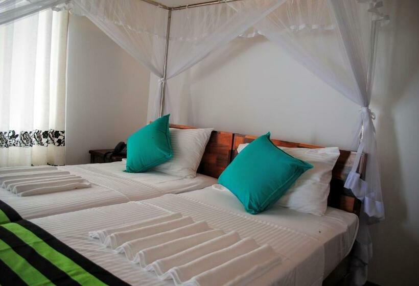 غرفة ديلوكس, Miura Dutch Edge