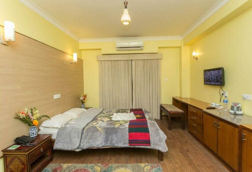 اتاق استاندارد یک نفره, Siddhi Manakamana