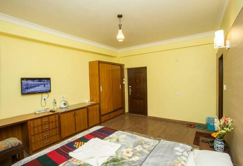 اتاق استاندارد یک نفره, Siddhi Manakamana