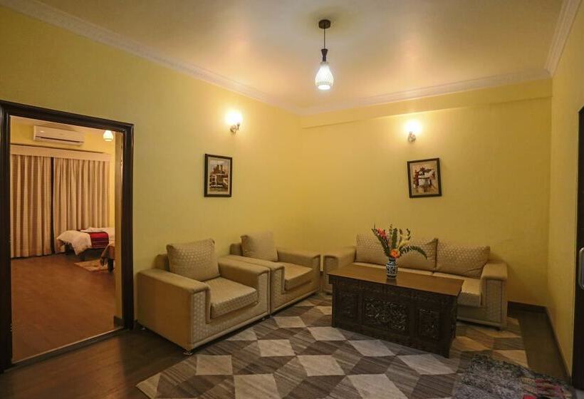 سوییت, Siddhi Manakamana