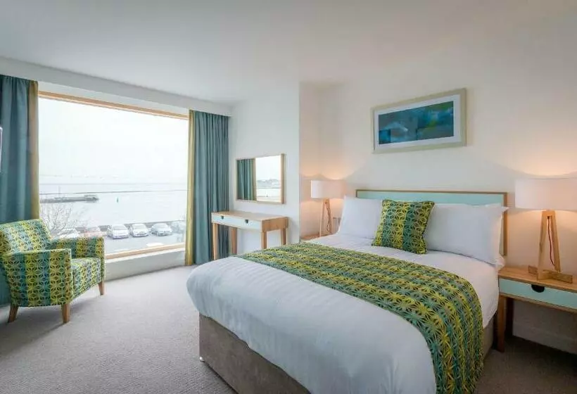 آپارتمان داخلی 2 خوابه, Talbot Suites At Stonebridge