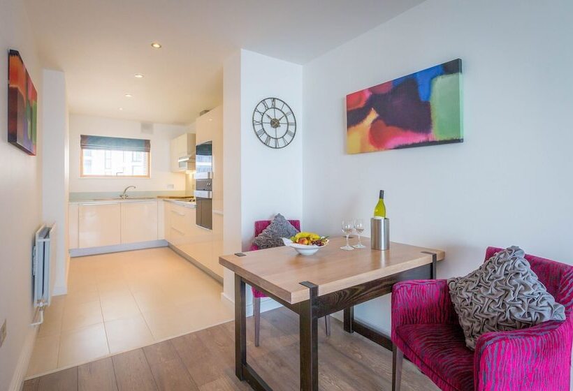 带2个卧室带海景的公寓, Talbot Suites At Stonebridge