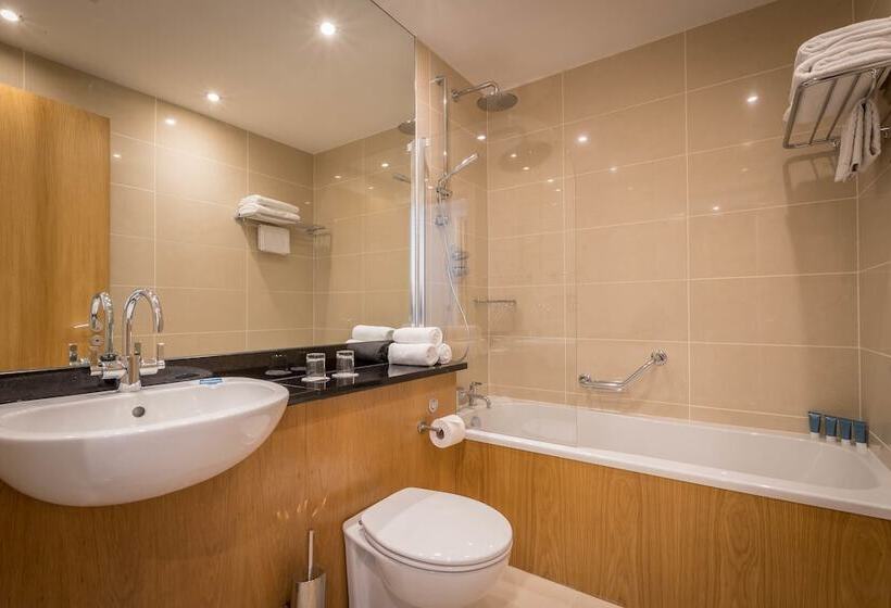 带3个卧室的公寓, Talbot Suites At Stonebridge