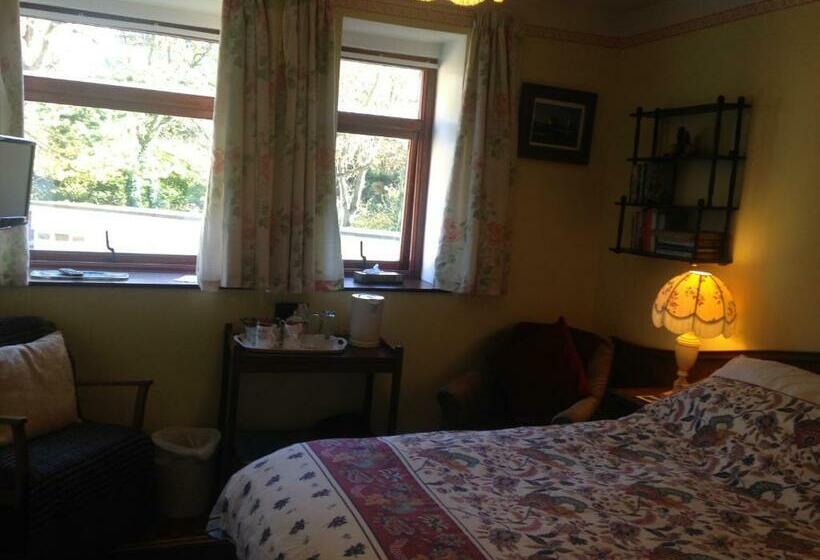 Номер Стандарт, Castle Vale House