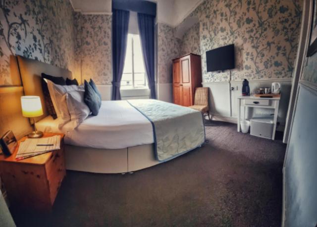 חדר סופריור, No. 21 York