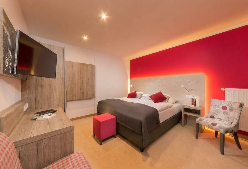 غرفة عائلية, Allgau Art