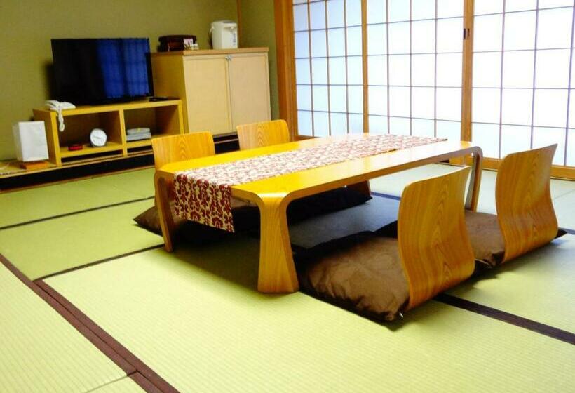 标准三人间共用浴室, Breezbay Seaside Resort Matsushima