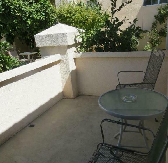 Quarto Estandar, Garden Inn And Suites Fresno
