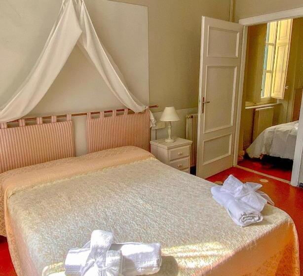 Familie Værelse, Guest House Santa Giustina Lucca Centro Storico