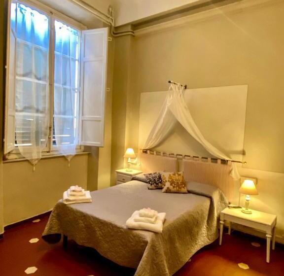 اتاق خانوادگی, Guest House Santa Giustina Lucca Centro Storico