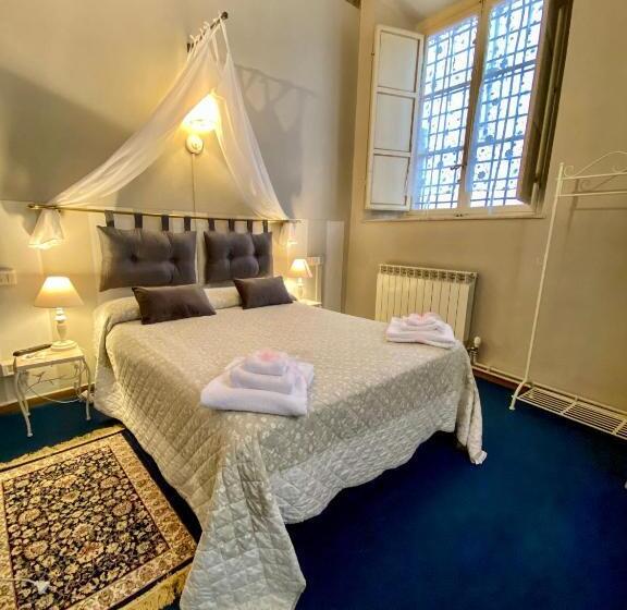 Budget Værelse, Guest House Santa Giustina Lucca Centro Storico