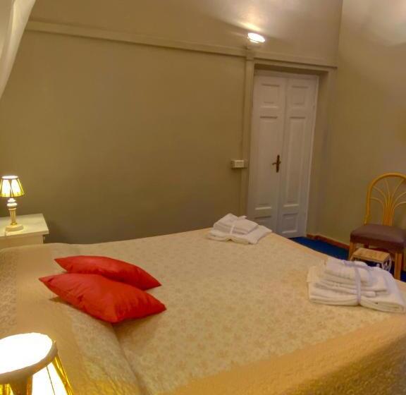 Budget Værelse, Guest House Santa Giustina Lucca Centro Storico