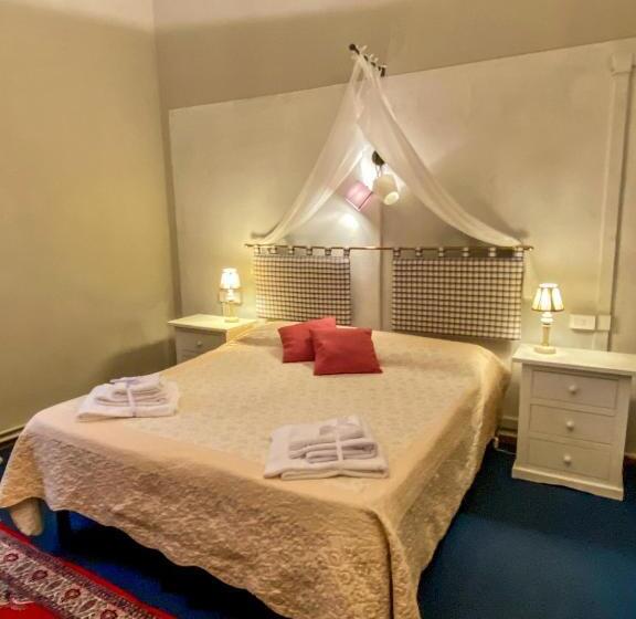 اتاق اکونومی, Guest House Santa Giustina Lucca Centro Storico