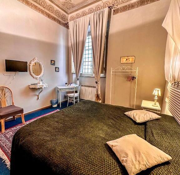 Budget Værelse, Guest House Santa Giustina Lucca Centro Storico