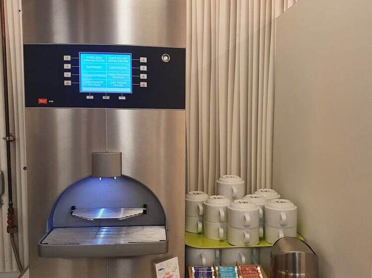 标准三人间, Ibis Budget Blois Centre