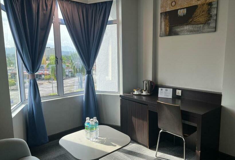 غرفة ديلوكس ثلاثية, Legend Inn Taiping