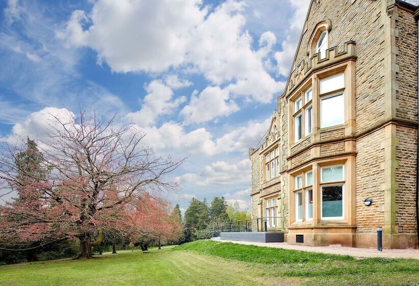 スイート, Oddfellows On The Park