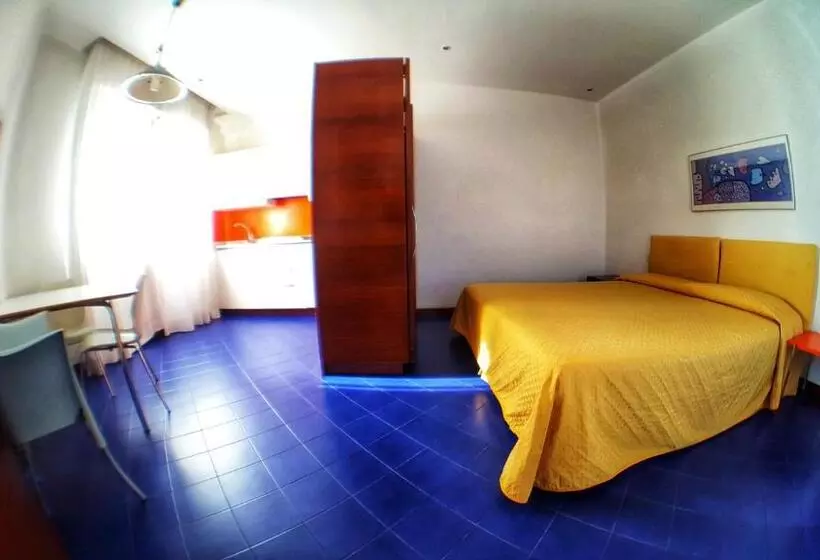 استودیوی استاندارد, Residence Adriatico
