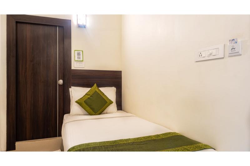 标准单人间, Treebo Mvp Grand