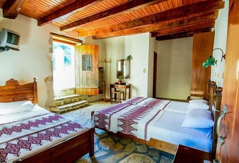 خانه 2 خوابه, Vafes Traditional Stone Houses