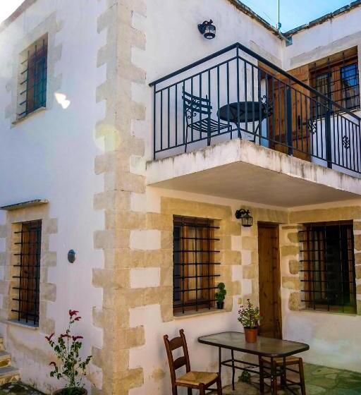 خانه 2 خوابه, Vafes Traditional Stone Houses