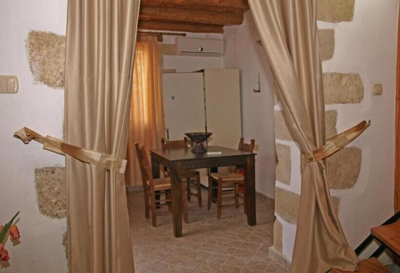 خانه 2 خوابه, Vafes Traditional Stone Houses